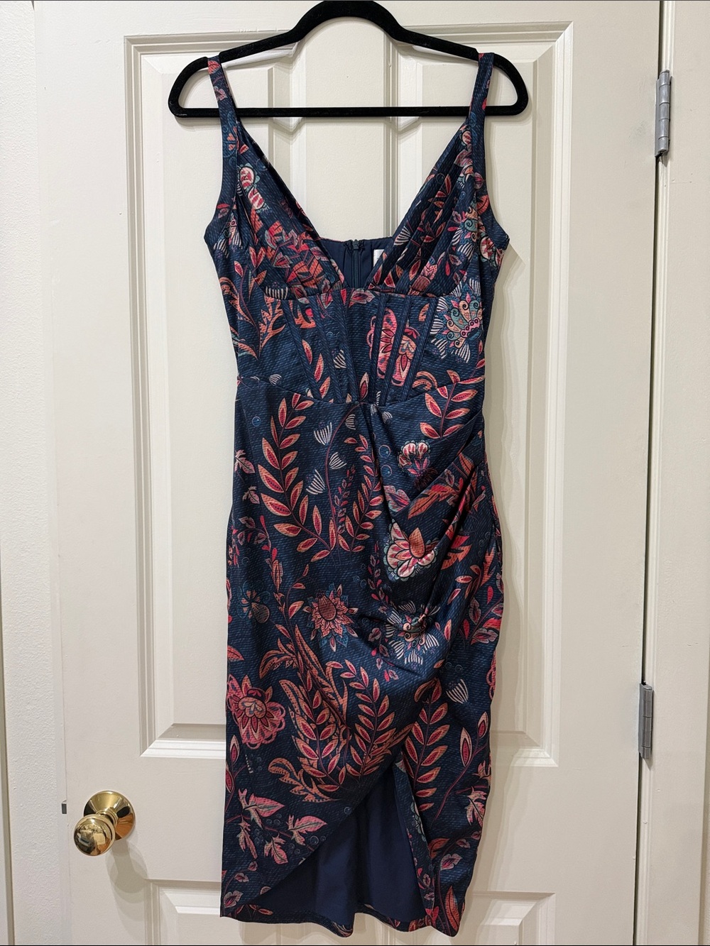 Averie Floral Navy Midi Dress with Floral Motif